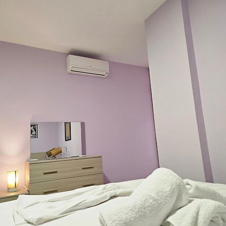 דורס Bral Apartments 8 Two-Bedroom Beachfront מראה חיצוני תמונה