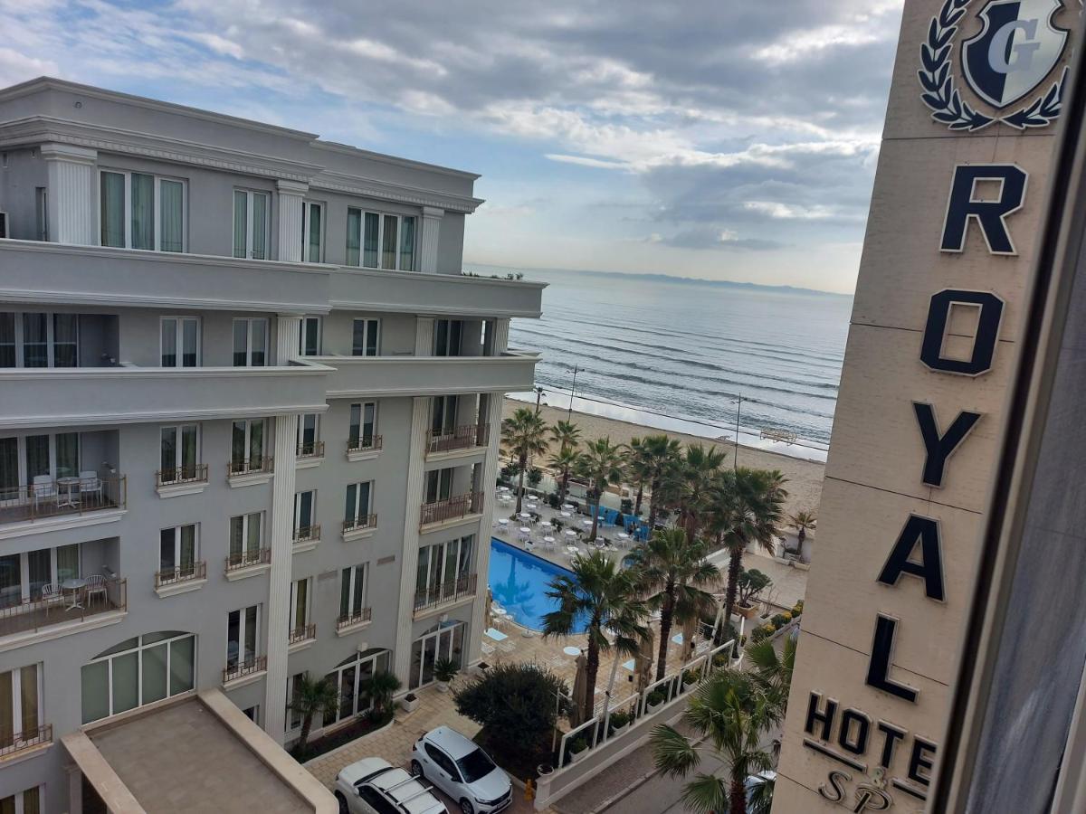 דורס Bral Apartments 8 Two-Bedroom Beachfront מראה חיצוני תמונה