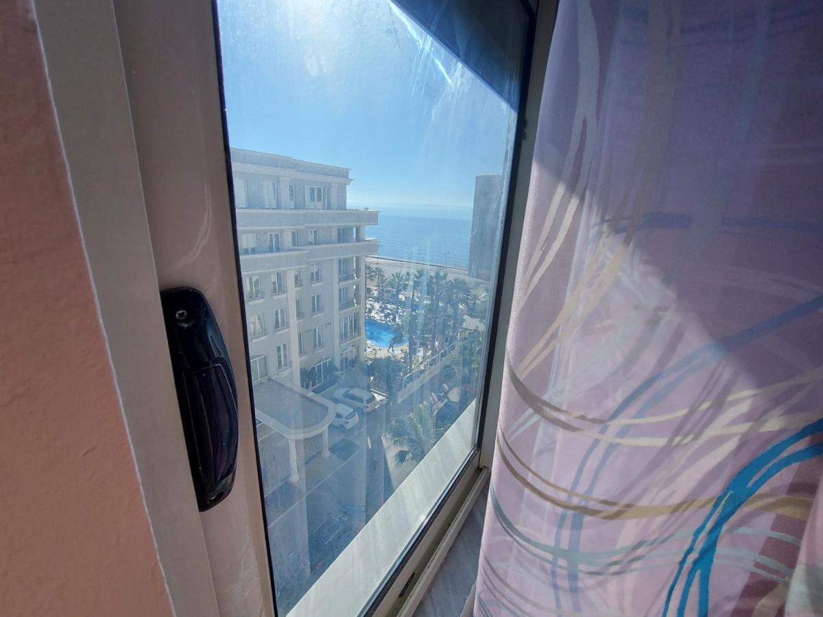 דורס Bral Apartments 8 Two-Bedroom Beachfront מראה חיצוני תמונה