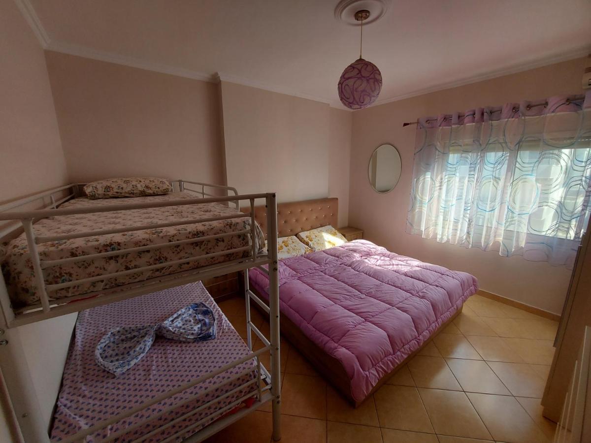 דורס Bral Apartments 8 Two-Bedroom Beachfront מראה חיצוני תמונה