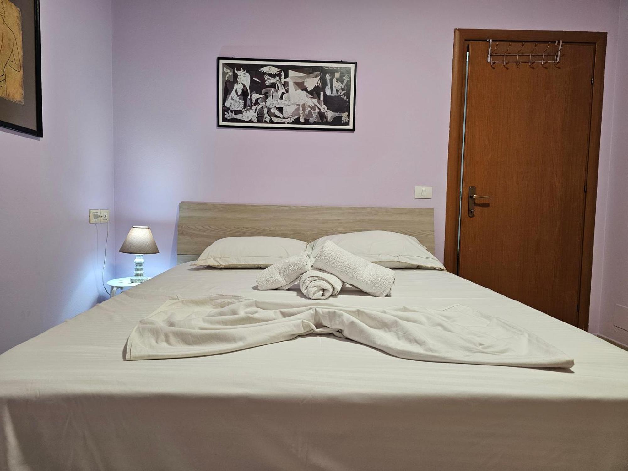 דורס Bral Apartments 8 Two-Bedroom Beachfront מראה חיצוני תמונה