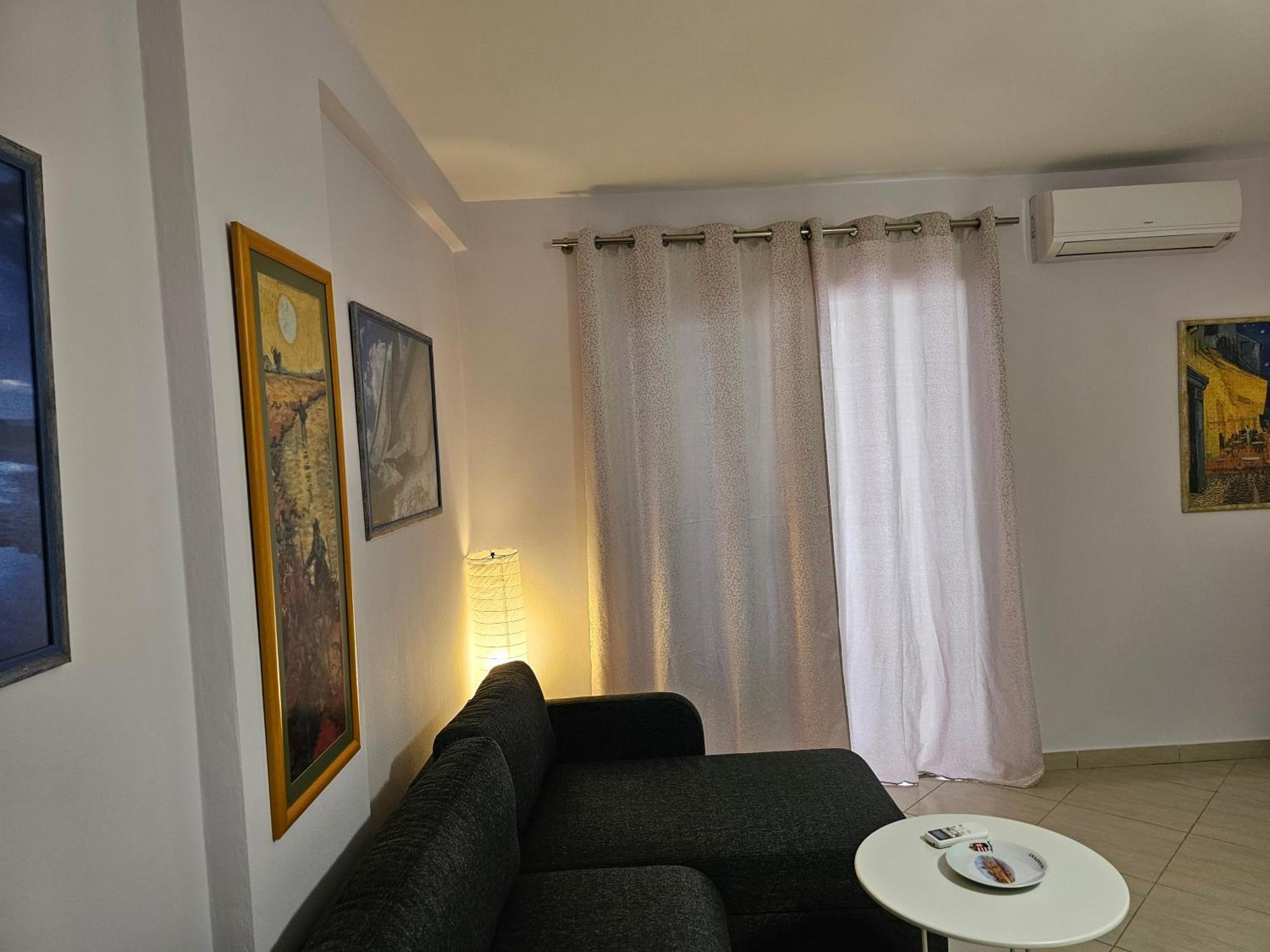 דורס Bral Apartments 8 Two-Bedroom Beachfront מראה חיצוני תמונה